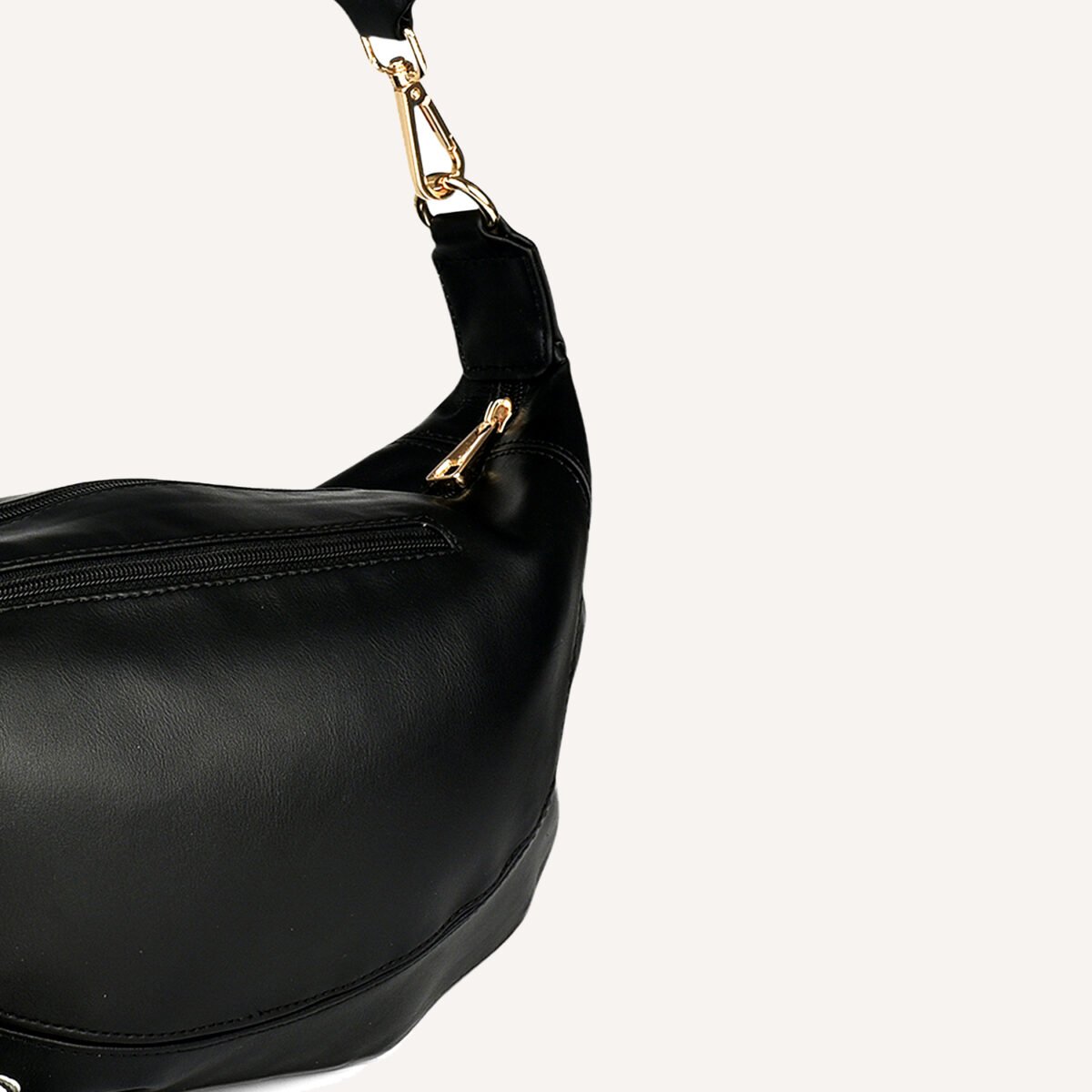 Urban Curve Crescent Sling by Espelho Black - Image 4